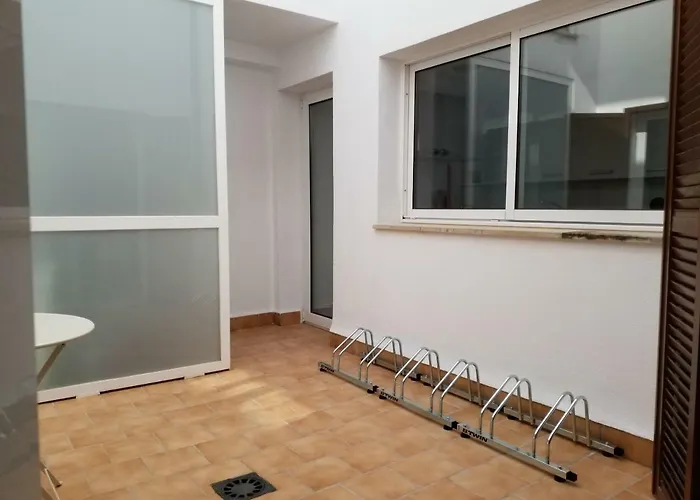 Sea One. * פורט דה פולנסה